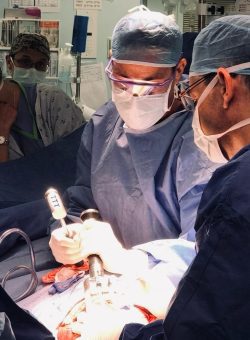 Hadassah doctors rebuild and lengthen leg using 3D printed implants