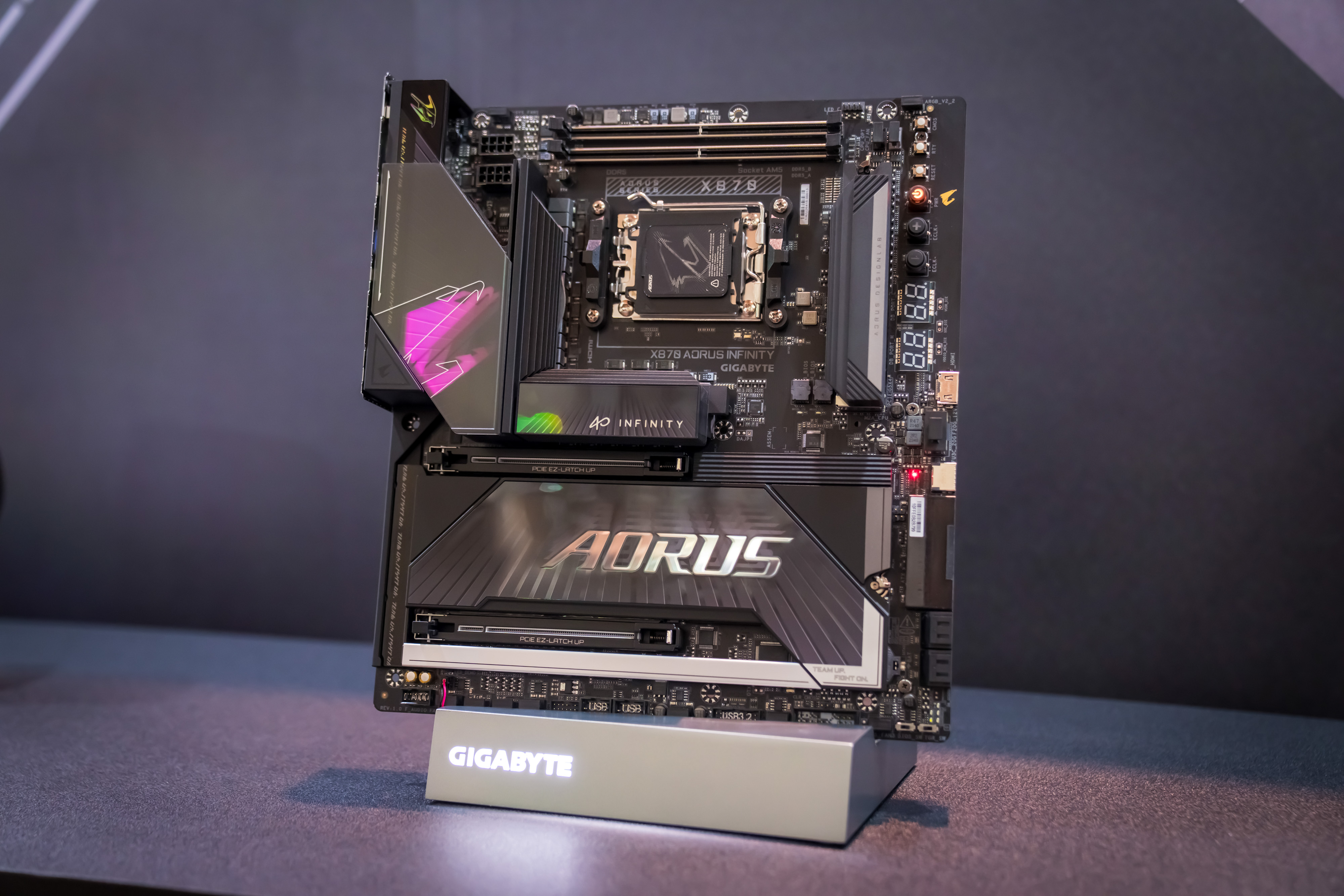 Gigabyte Infinity