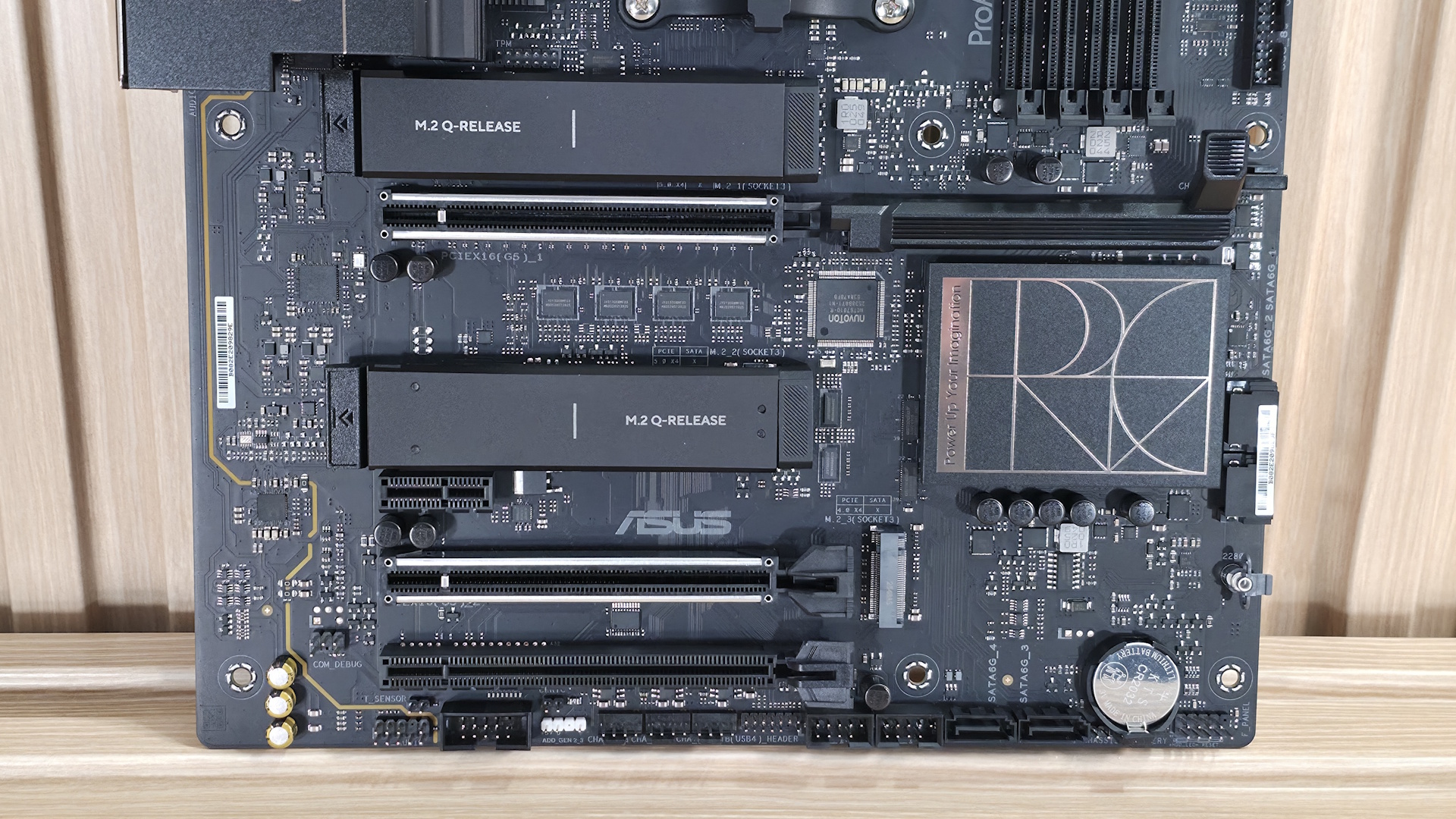 Asus B850-Creator Wifi Neo - bottom half
