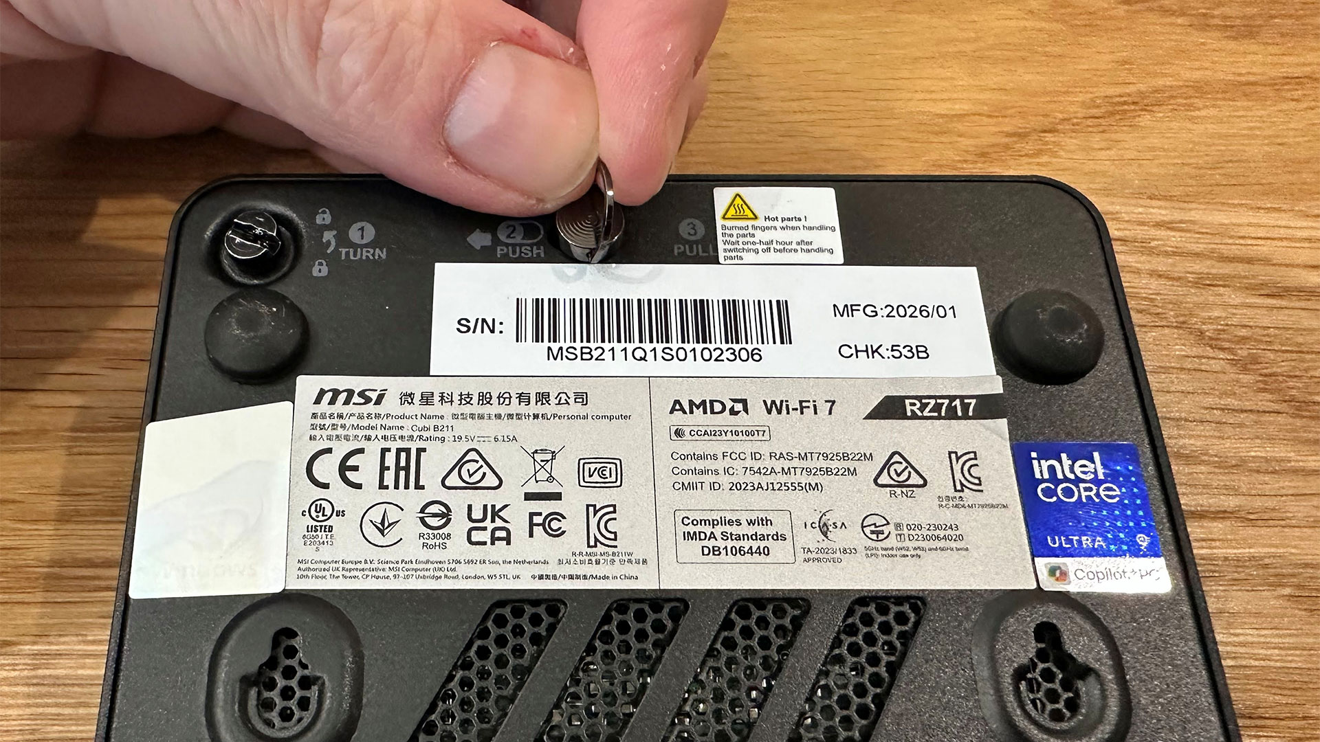 MSI Cubi NUC AI+ 3MG