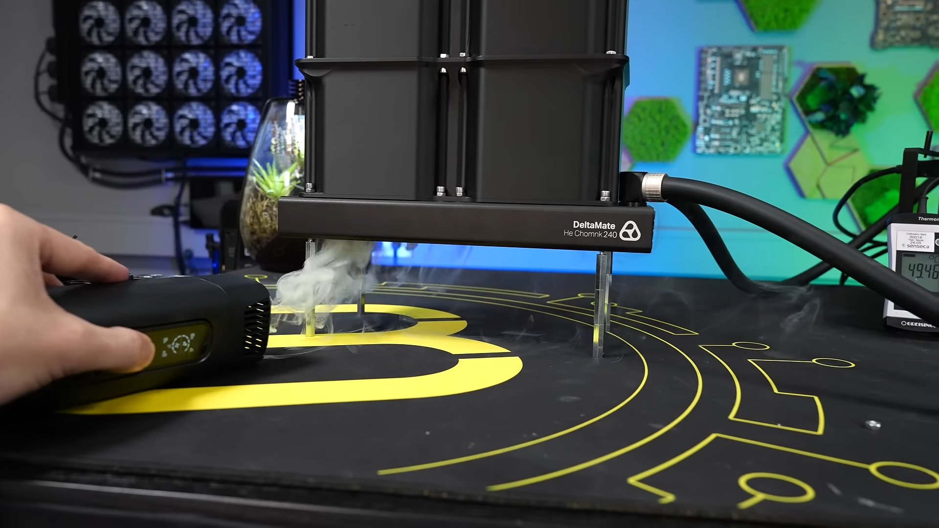 Mounting a 110cm-tall chimney atop a radiator to passively cool down a CPU